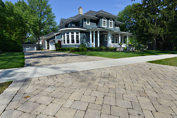 Reliable Lawrence, KS Driveway Pavers Solutions
